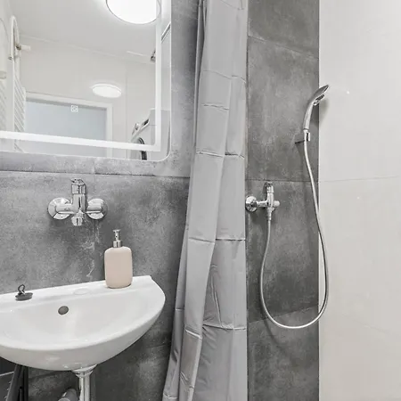 Ah Racianska 아파트 *